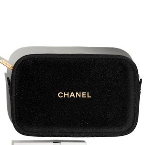 Chanel Holiday Make Up Bag